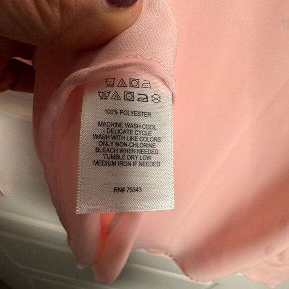 Rachel Zoe Women’s Blouse Size Medium shell Pink Button Front Long Sleeve Shirt - Picture 5 of 7